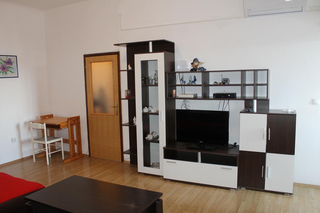 Apartment Nera Πούλα Εξωτερικό φωτογραφία